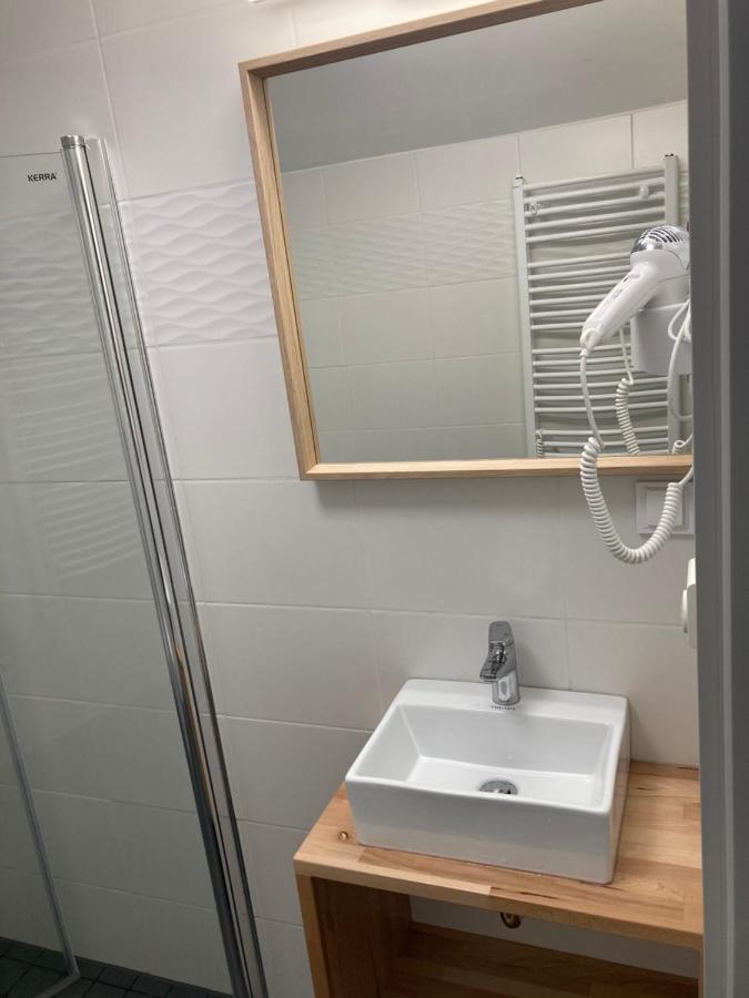Pokój rodzinny z prywatną łazienką