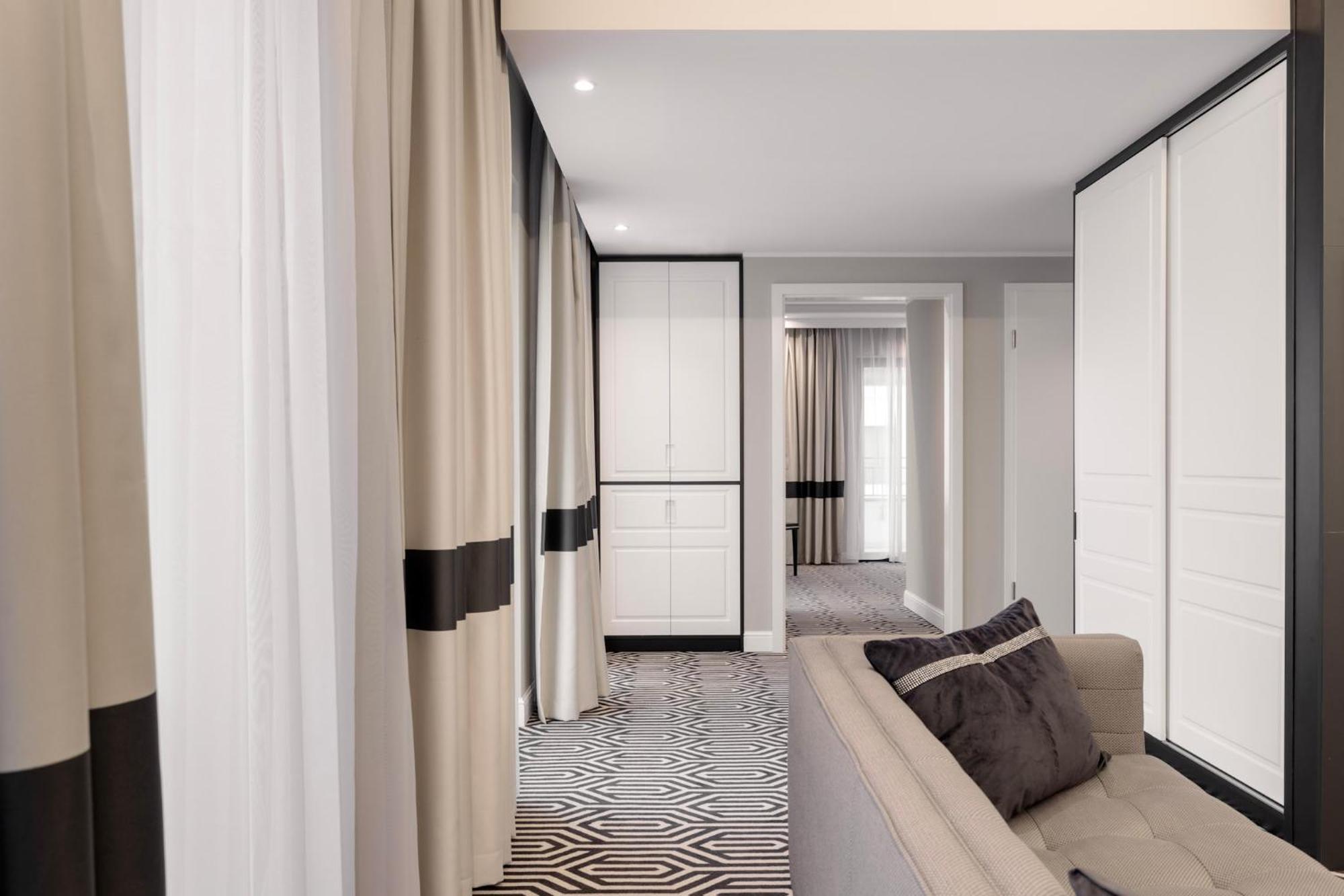 Apartament typu Grand z widokiem na morze i wanną z hydromasażem