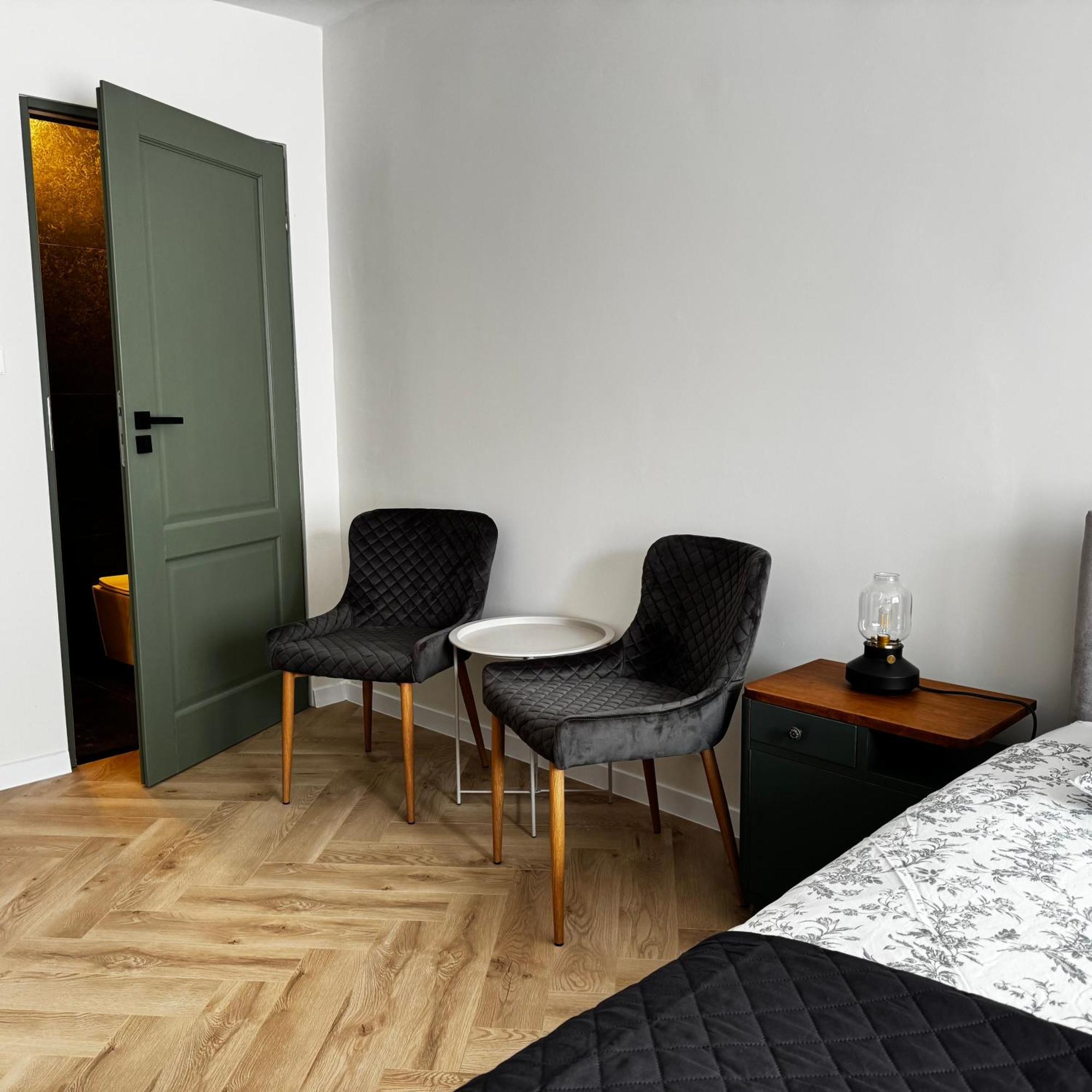 Pokój Dwuosobowy z balkonem