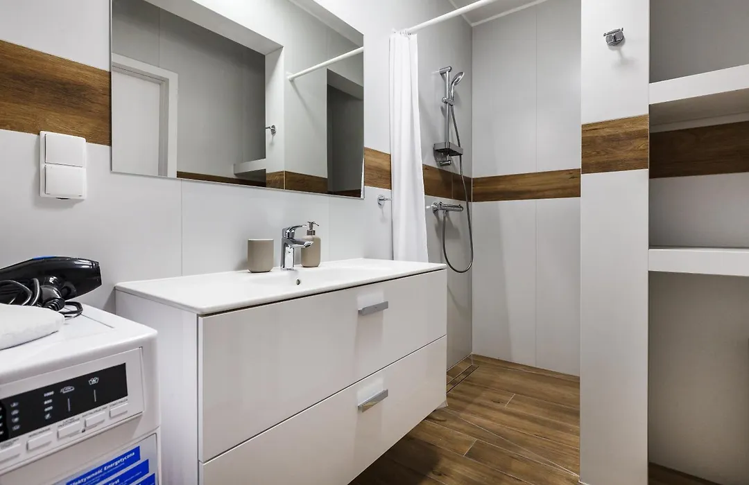 Apartamenty Pilice - basen, sauny, atrakcje dla dzieci w cenie - 250m-1