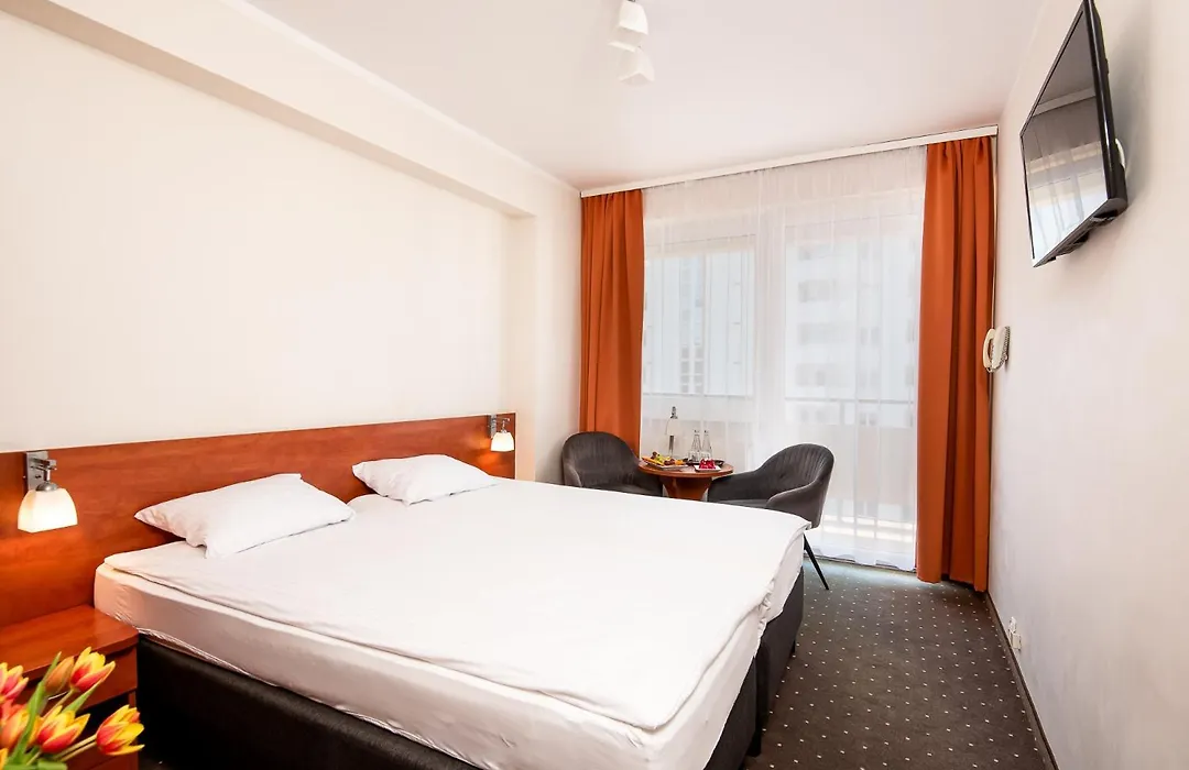 Vestina Wellness&SPA Hotel-1