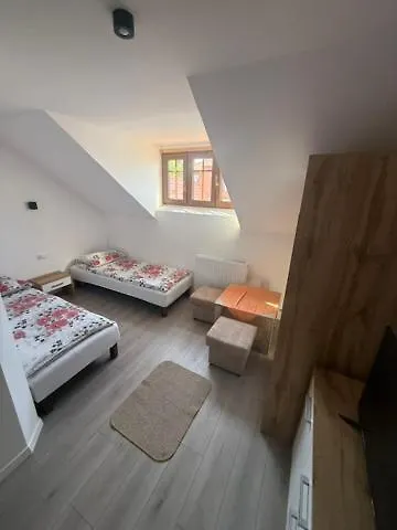 Pokoje Gościnne Strażnica-1