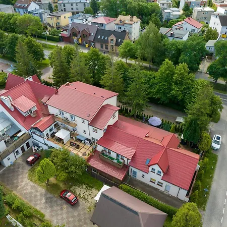 Dworek Familijny-3