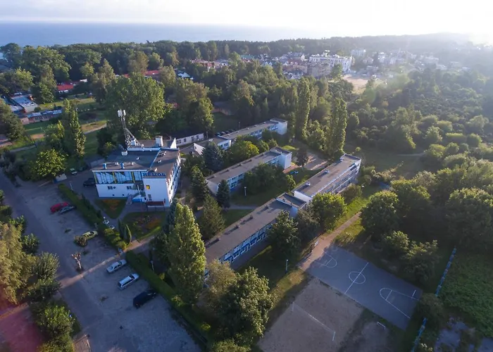 Ośrodek Wczasowy HELIOS Jastrzębia Góra