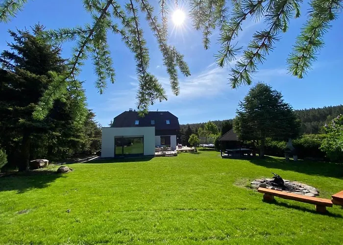 Villa Danuta- Wiselka, Direct At National Park, Big Garden, 4 Bedrooms, Private Sauna